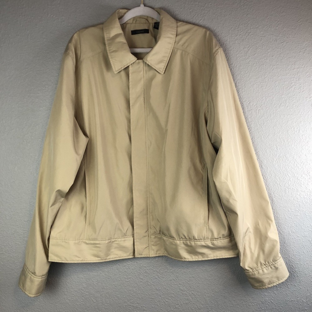 Cezani Mens Windbreaker Jacket Size XL Beige Full Zip Buttons Pockets TINY FLAW
